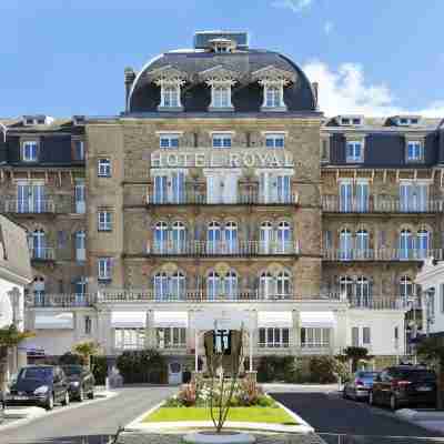 Hôtel Barrière Le Royal La Baule Hotel Exterior