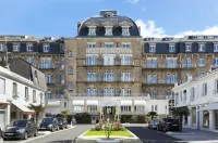 Hôtel Barrière le Royal la Baule Hotel dekat Aerospace Museum Peninsula Coast of Love