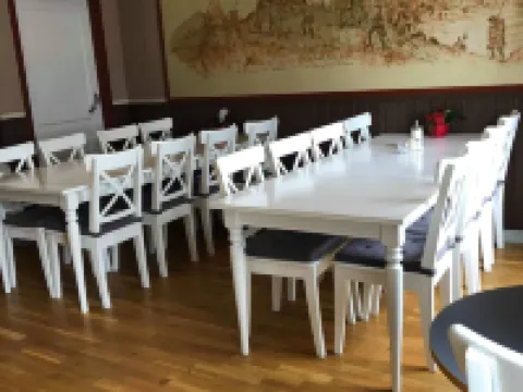 比奧尼德特酒店 圖什比酒店