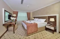 The Sign Kocaeli Thermal Spa Hotel &Convention Center Hotels in Korfez