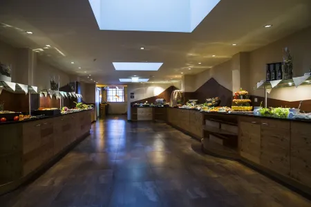 Falkensteiner Aktiv & Familienhotel Cristallo Отели в г. Katschberghohe