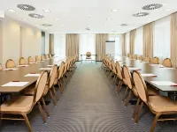 Qubus Hotel Gdańsk Hotels near Long Bridge