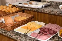 Hotel Plaza Cascavel - breakfast