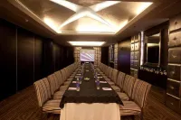 캐피탈 O 2199 더 토이 호텔