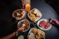 Moxy Phoenix Tempe/ASU Area Hotels in Tempe