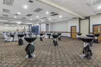 Seaport Inn & Suites Hotels in Clarkston