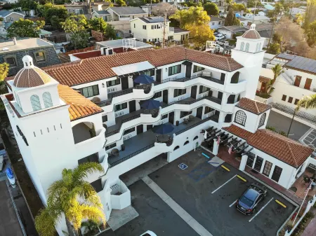 The Surfbreak Hotel Отели в г. Сан-Клементе