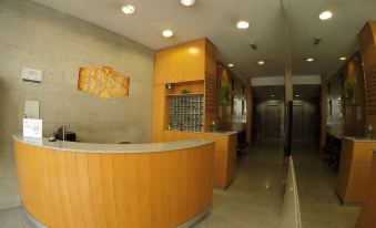 Somriu Hotel City M28