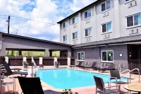 Orangewood Inn and Suites Midtown - Pools