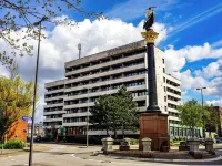 أبارتمنت-هوتل هامبورج ميت Hotels near بيلشتات
