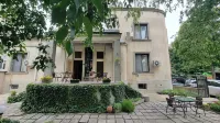 The English Guest House Hotel di Ruse
