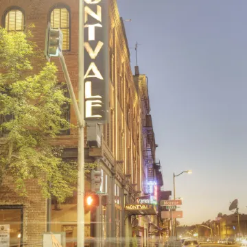 Montvale Hotel