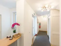 Hotel Ludwig Hotels near Allach - Untermenzing