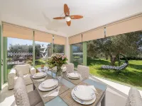 Monambeles Villas Hotels in Livathou