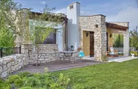 Zornitza Family Estate Relais & Chateaux Hotels in 