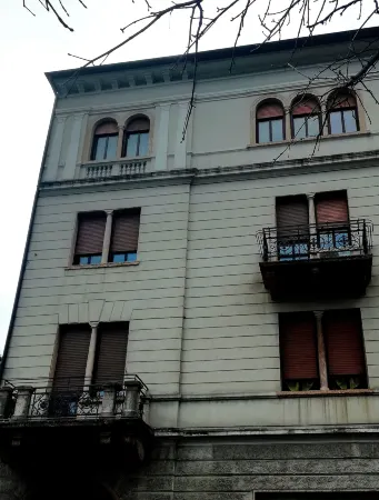 House of Trento - No Reception