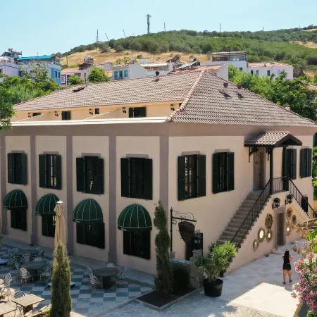 Bi Ada Otelleri