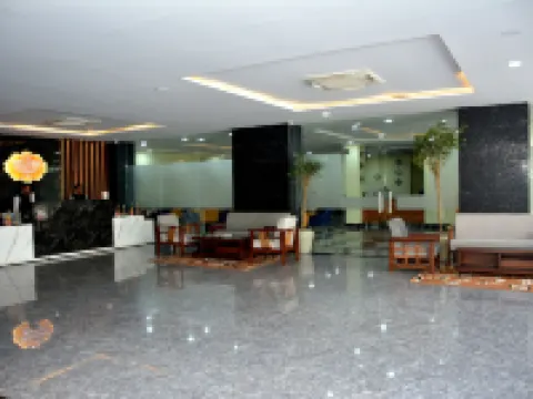 Hotel the Grand Hotels in Dausa