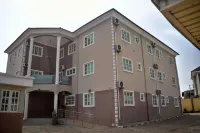 Pectoria Guesthouse Отели в г. 