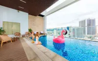 Astica Hotel Nha Trang - piscina