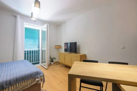 Vera Studio Deluxe with Oldtown View Отели в г. Задар