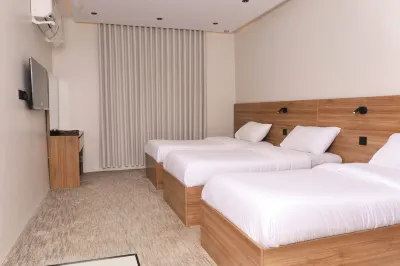 Wedyan city Hotel dekat Bandara Pangeran Mohammad Bin Abdulaziz
