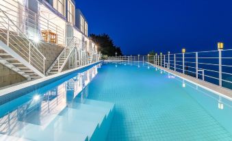 Yeosu Nukim Poolvilla