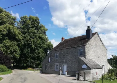 A l Ombre des Tilleuls Hôtels à : 