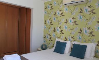 CG 11A - Pool - Cabanas Gardens