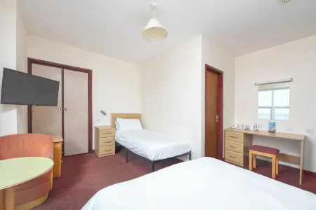 The Sandringham Hotel Отели в г. Уэстон-сьюпер-Мэр