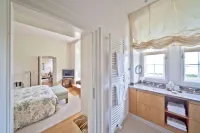 Schlosshotel Münchhausen Hotels in Extertal