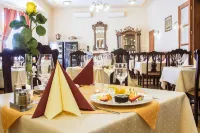 Fried Kastély Hotel Simontornya Hôtels à : Simontornya