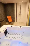 Ome Sweet Home - spa