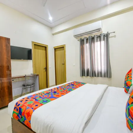 Hotel Palm Paradise