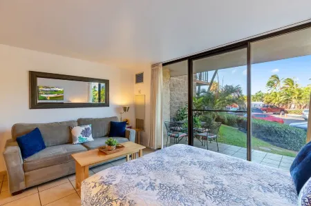 Kauhale Makai by Coldwell Banker Island Vacations Отели рядом с достопримечательностью «Kihei Aquatic Center»