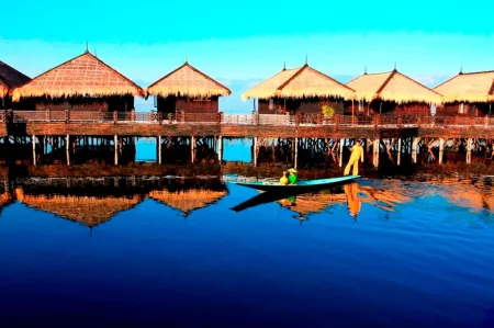Skylake Inle Resort Отели рядом с достопримечательностью «Shwe Yan Pyay Monastery»