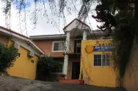 All Days Inn and Out Hôtels à : 