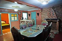 Naima House