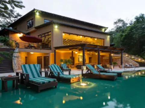 ラス ラグナス ブティック ホテル