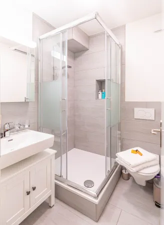 E68 - 1 Bedroom Apartment in Zurich West