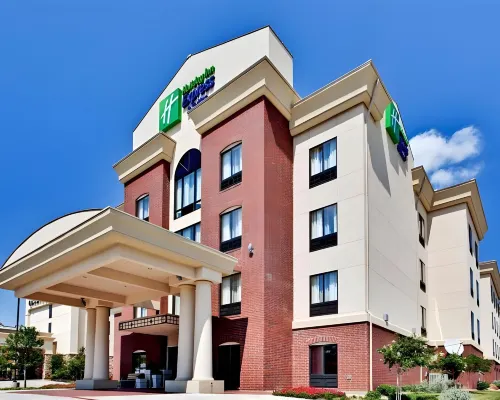 Holiday Inn Express & Suites DFW WEST - HURST by IHG Hotels in Hurst