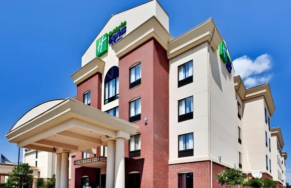 Holiday Inn Express & Suites DFW西 - 赫斯特
