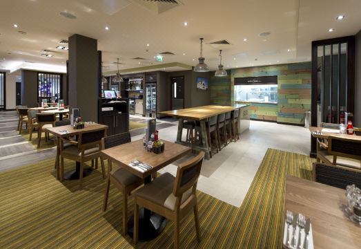 Premier Inn London Southgate의 아늑한 침실