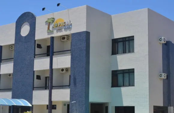 普拉亞熱帶酒店