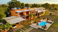 Camaleao Ecopousada Ltda Hotels in Linhares