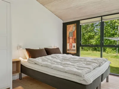 "Ilsabet" - 750m from the Sea