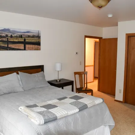 Beautiful Spacious Home - Near Fergus High School