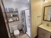 Charming 1-bedroom house in brilliant Thorp with WiFi, AC