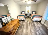 LadyFace Cottage: close to Magnolia & Baylor!