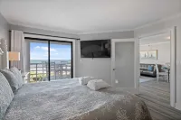 Oceanfront and New Pools- Villamare 3524! Gorgeous views! Free Pickleball Tennis Hotels near Shelter Cove Harbour & Marina